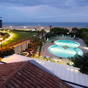 4* Szálloda Park Cellini